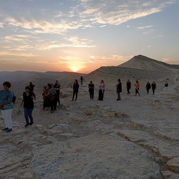 סיור עירוני ונקודת טבע יפות